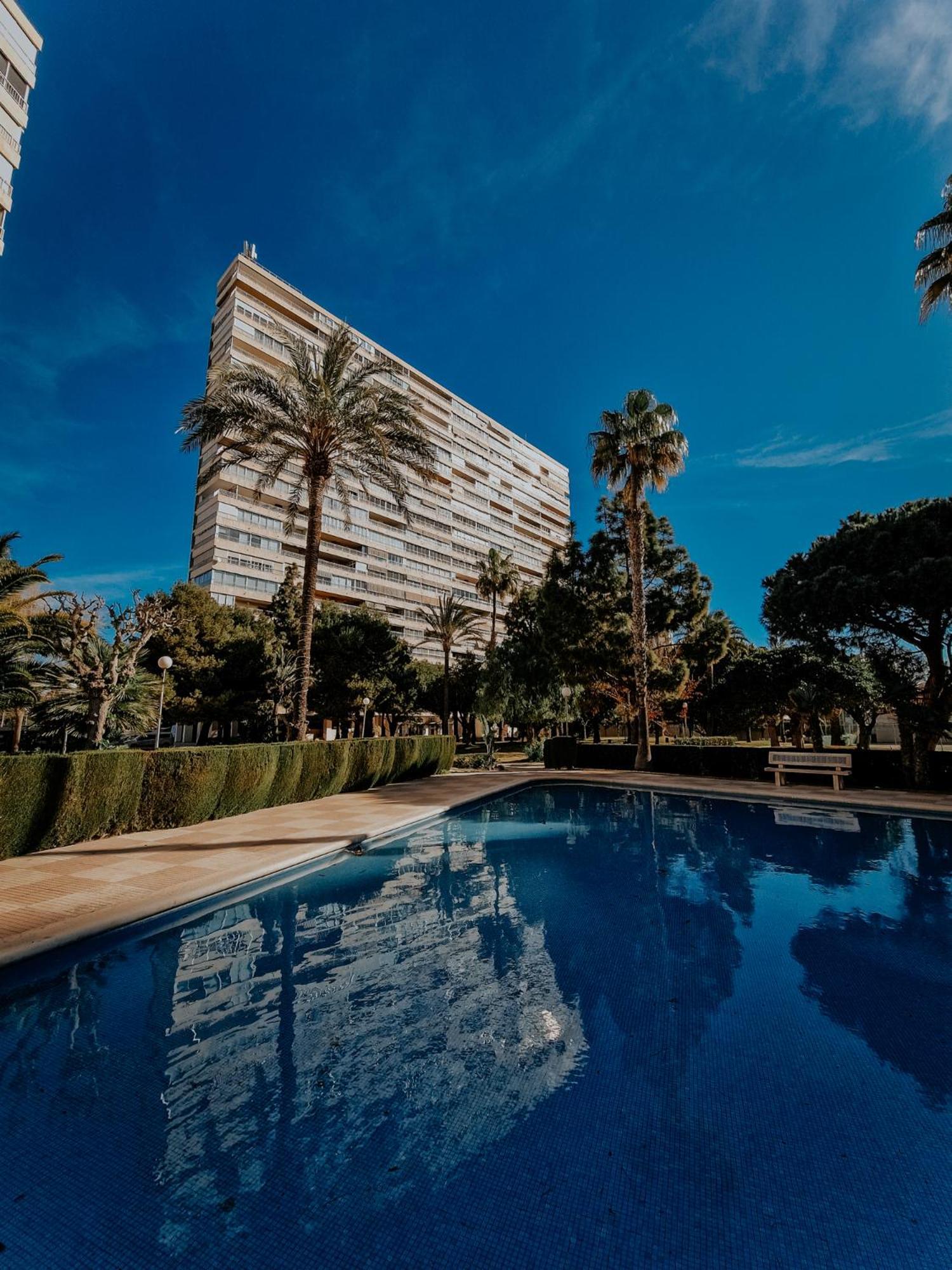 Sea Apartment Alicante Exterior foto